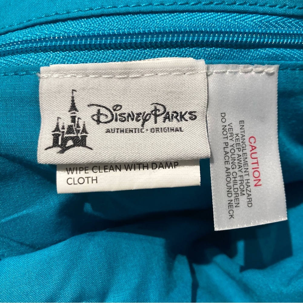 DISNEY PARKS AUTHENTIC ORIGINAL MICKEY MOUSE QUILTED BACKPACK - Picture 12 of 15